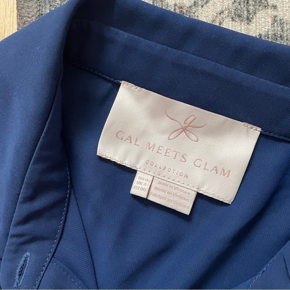 Gal Meets Glam Claudia Navy Tie Front Crop Blouse 0 - Picture 5 of 8